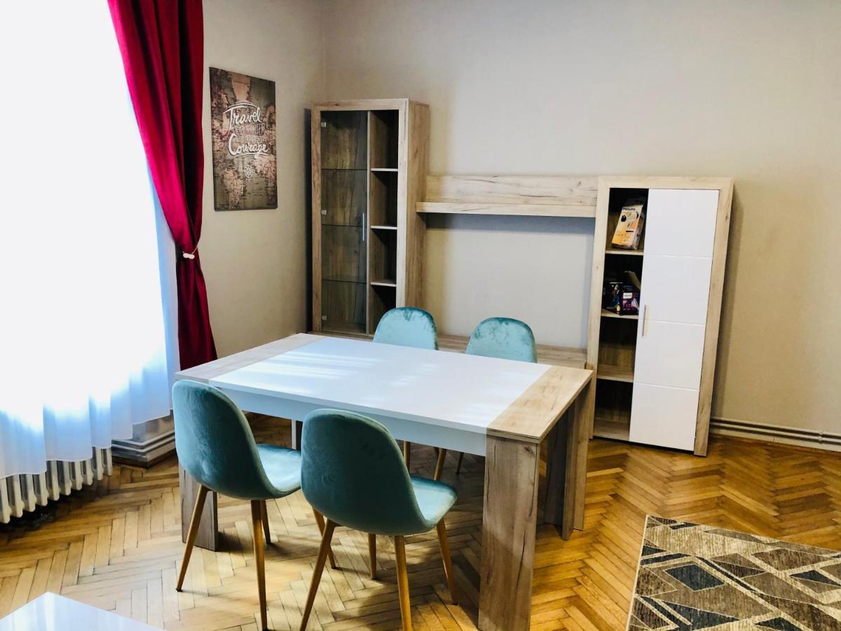 Ultra-Central Apartment Just In Union Squere Timisoara Luaran gambar
